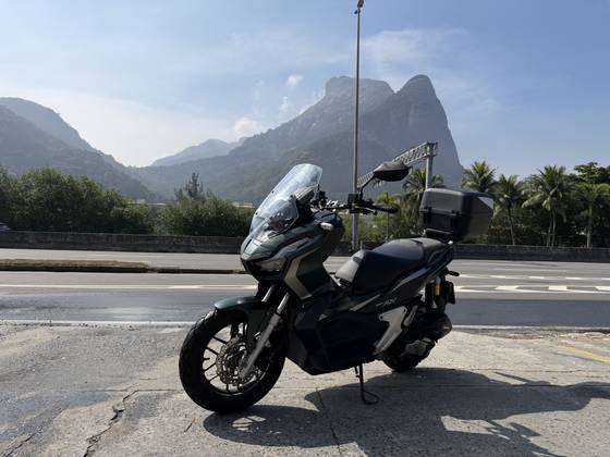 HONDA ADV 